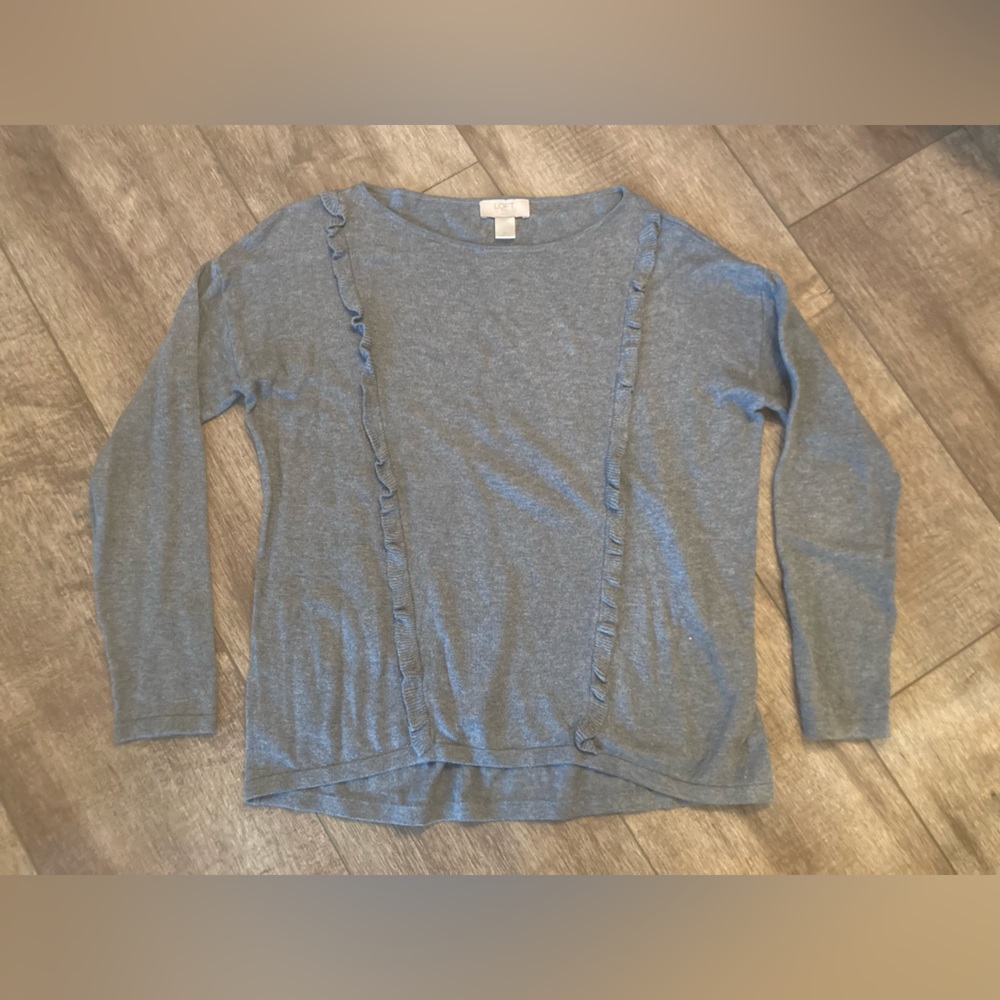 Loft women’s SP gray ruffle sweater